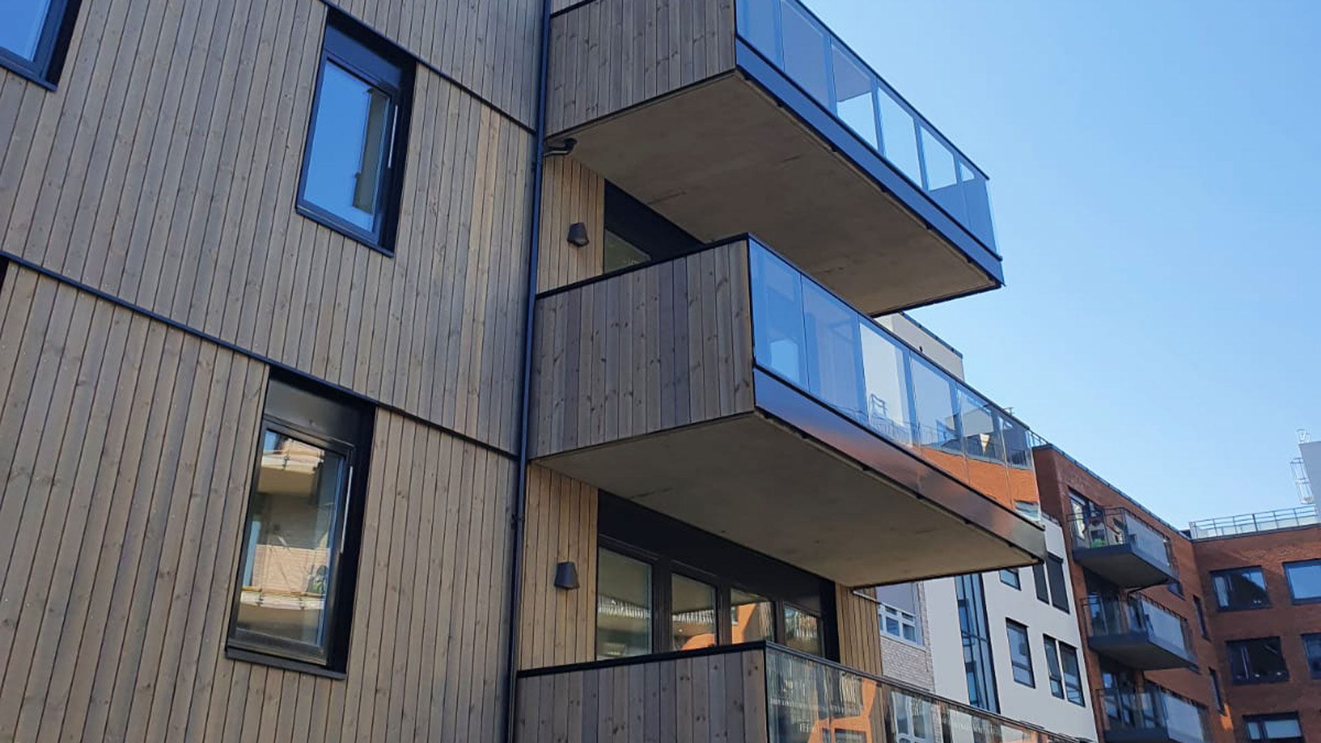 Forskjellige arkitekt-valgte rekkverk til et prosjekt i Oslo